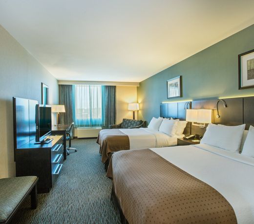 Holiday Inn Saskatoon Downtown, an IHG Hotel