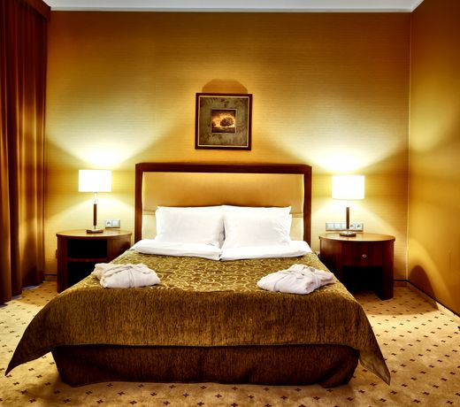 Grand Royal Hotel