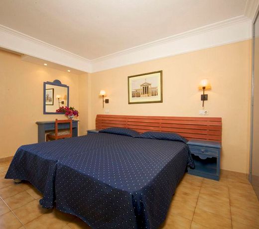 Aparthotel Alcudia Beach
