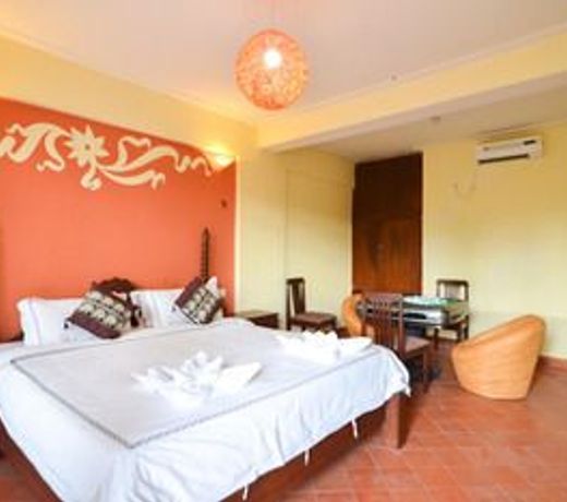 Hotel Homeland