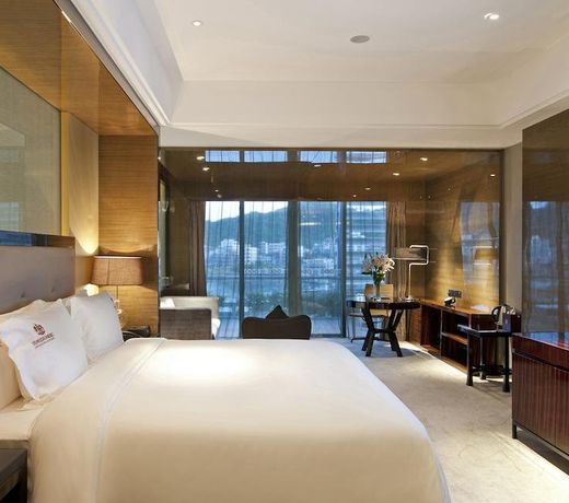 Sanya Visun Royal Yacht Hotel