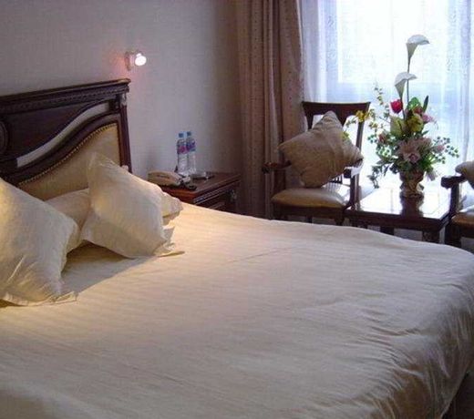Shanghai Motel 168( Xizang South Road)