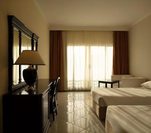Grand Oasis Resort