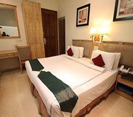 ATHENA INN