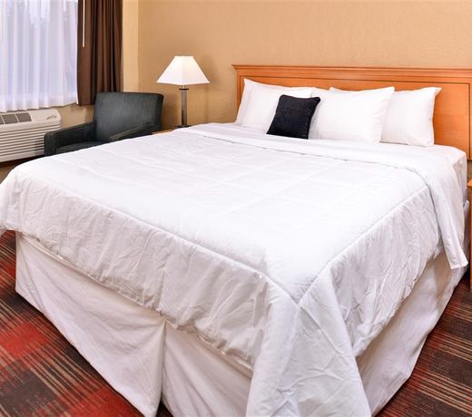 Quality Inn & Suites Airport