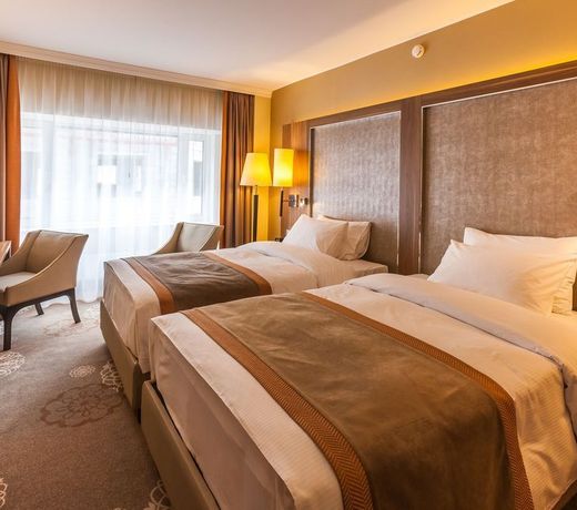 DoubleTree by Hilton Hotel Tyumen