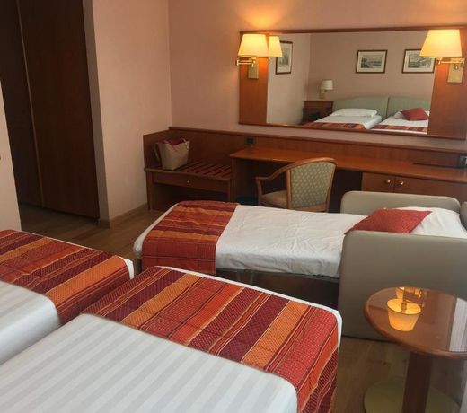 Crystal Hotel Varese