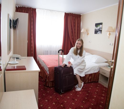 AMAKS Omsk Hotel