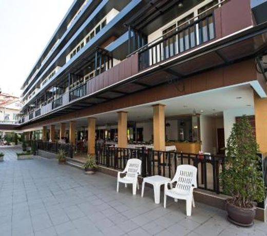 TH beach hotel