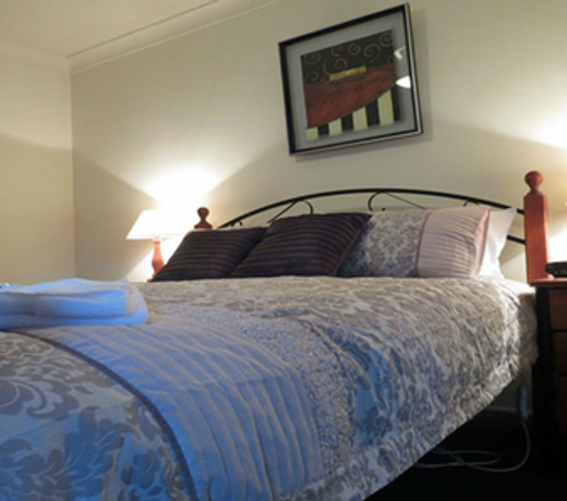 Barrington Wilderness Cedar Lodge