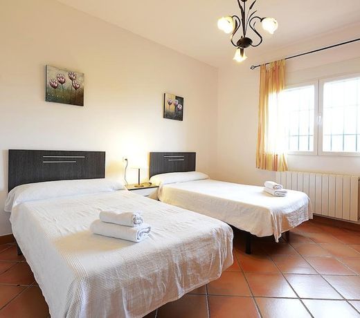 Villa Amanda - PlusHolidays