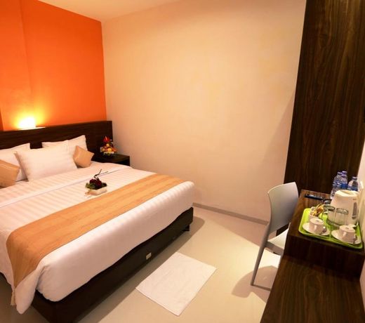 Miyana Hotel