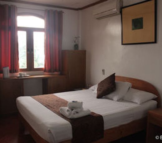 The Pub Hotel