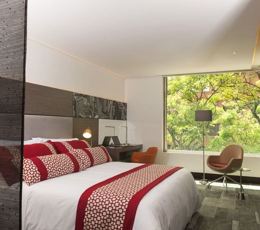 EK Hotel By Preferred Hotels Group