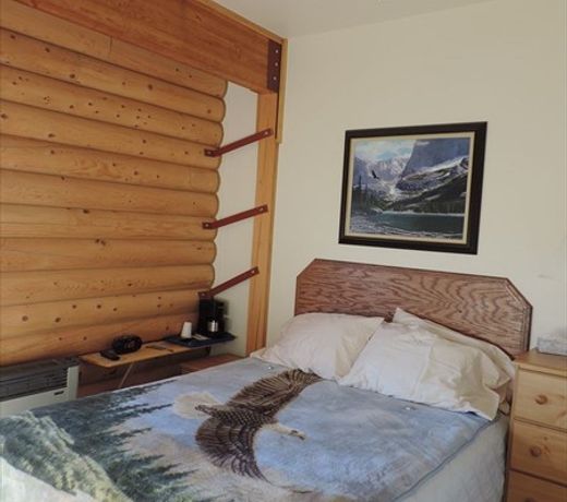 Beluga Lookout Lodge and RV Park