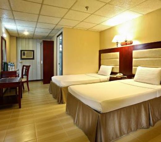 Star Plaza Hotel