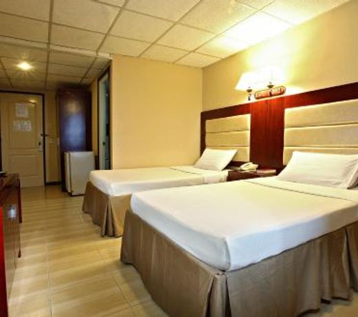 Star Plaza Hotel