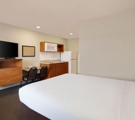 WoodSpring Suites Frederick I-70