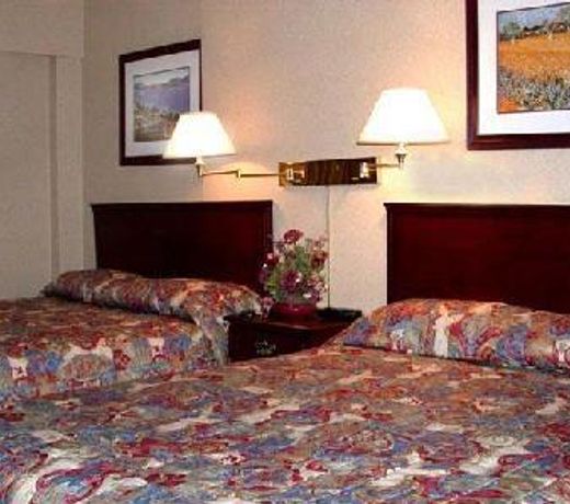DAYS INN PRINCE GEORGE - STANDARD