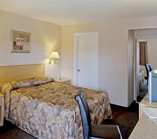 Canadas Best Value Inn-Prince George