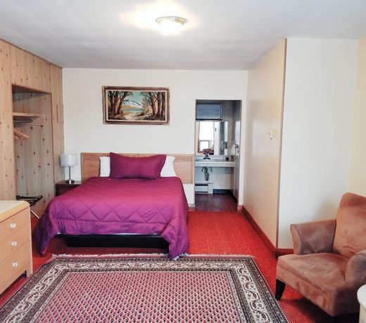 Seaway Motel