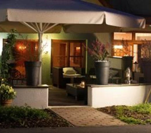 HOTEL IN VINO VERITAS