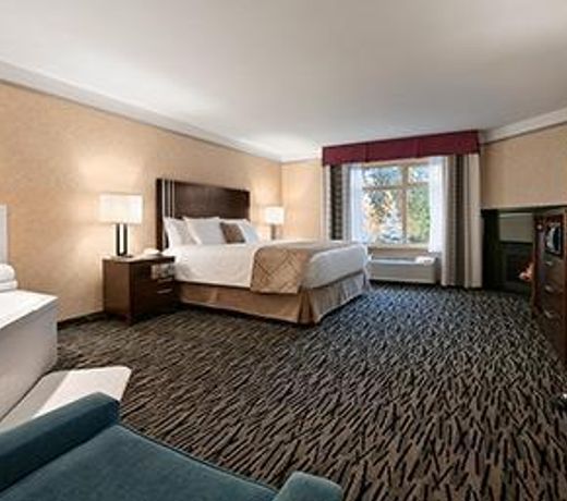 Best Western Plus Pitt Meadows Inn & Suites