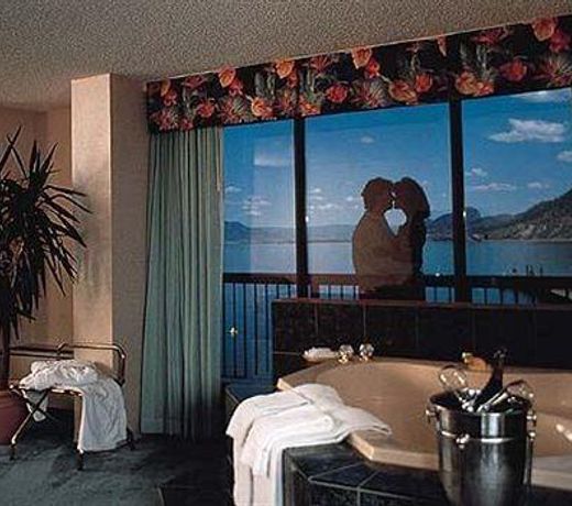 Penticton Lakeside Resort