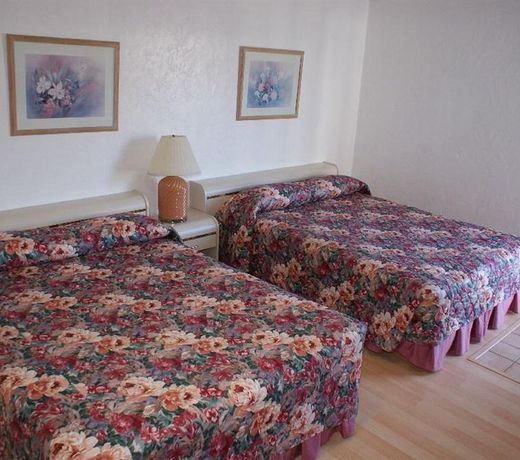 Riverside Motel
