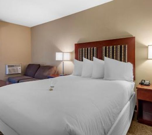 Hotel Penticton, Ascend Hotel Collection