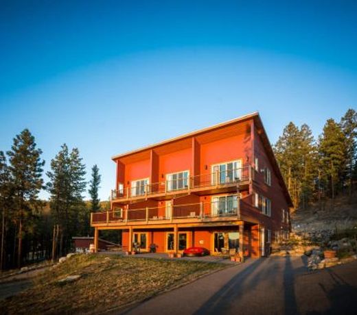 Crooked Tree Guest Suites