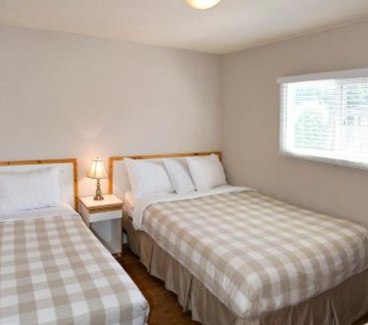 Crown Resort Motel