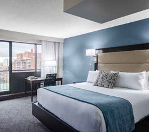 Ottawa Embassy Hotel & Suites