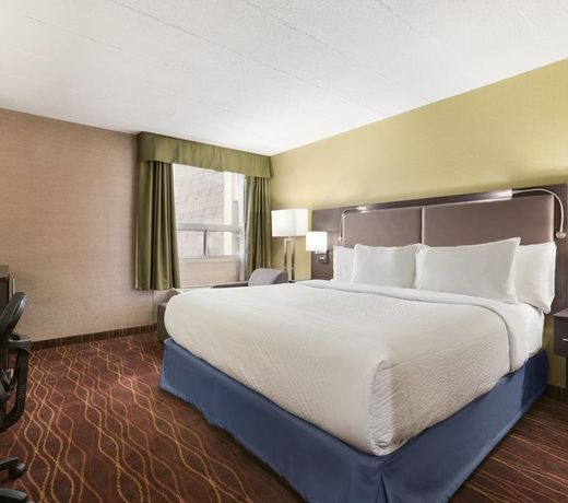 Days Inn by Wyndham Ottawa