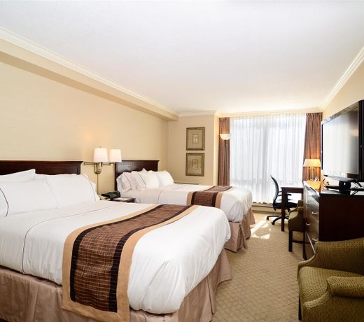 Best Western Plus Ottawa Downtown Suites