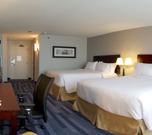 Holiday Inn Ottawa East, an IHG Hotel