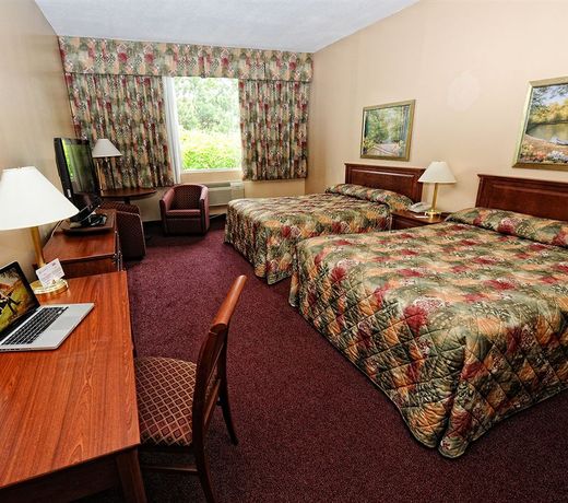 Adam's Airport Inn