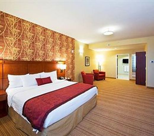 Courtyard by Marriott Ottawa East