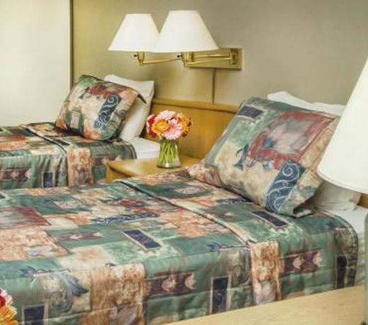 Cartier Place Suite Hotel