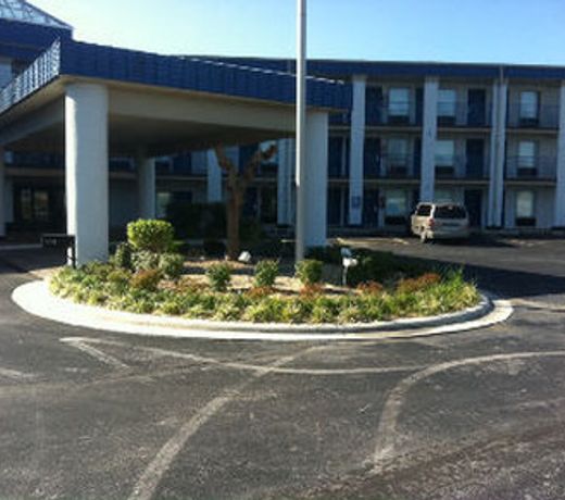 Knights Inn Springfield I-44