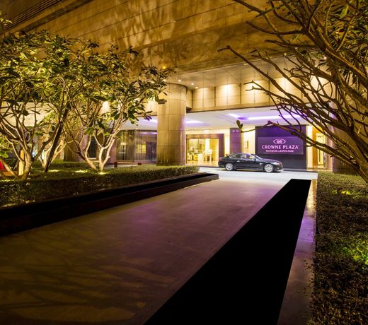 Crowne Plaza Bangkok Lumpini Park, an IHG Hotel - SHA Extra Plus