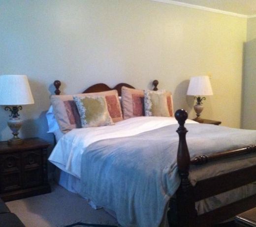 Niagara-On-The-Lake Furnished Suites