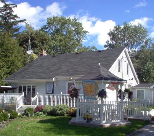 CARBONNEL BED AND BREAKFAST
