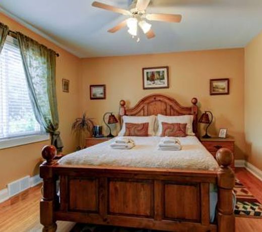Williams Gate Bed & Breakfast Private Suites