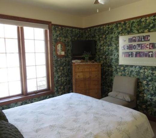 Cedar Gables Bed & Breakfast