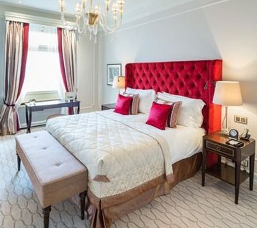 Fairmont Hotel Vier Jahreszeiten