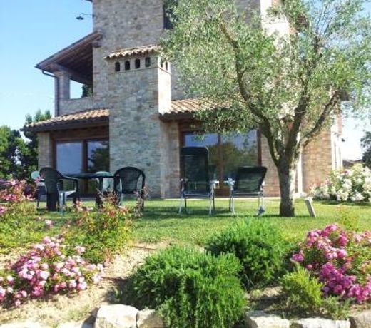Agriturismo La Torraccia