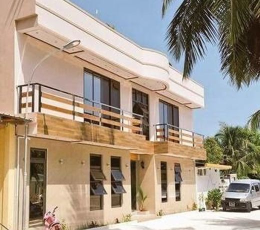 White Sand Lodge