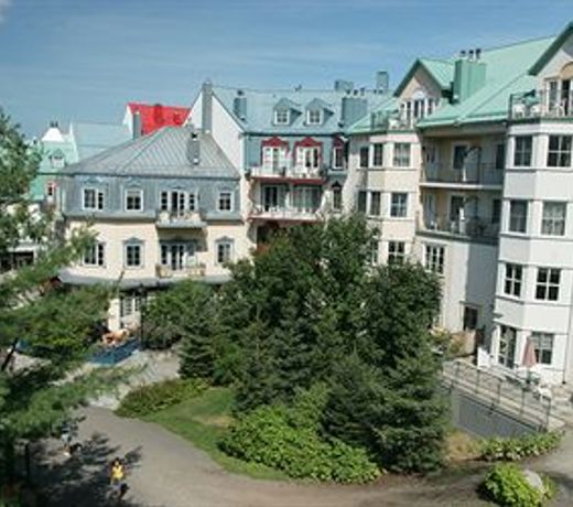 Place Saint Bernard Mont Tremblant