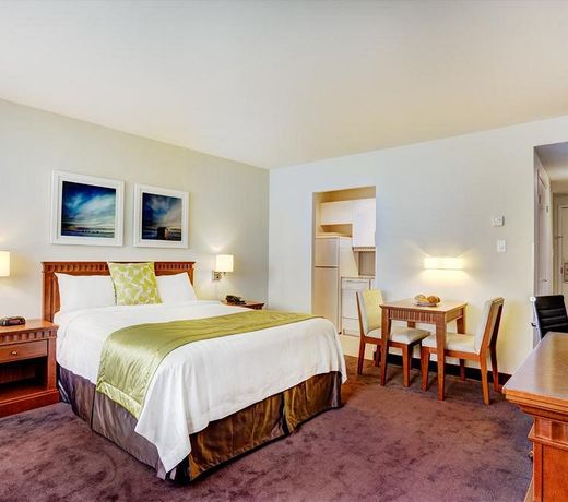 Residence Inn by Marriott Montreal Westmount